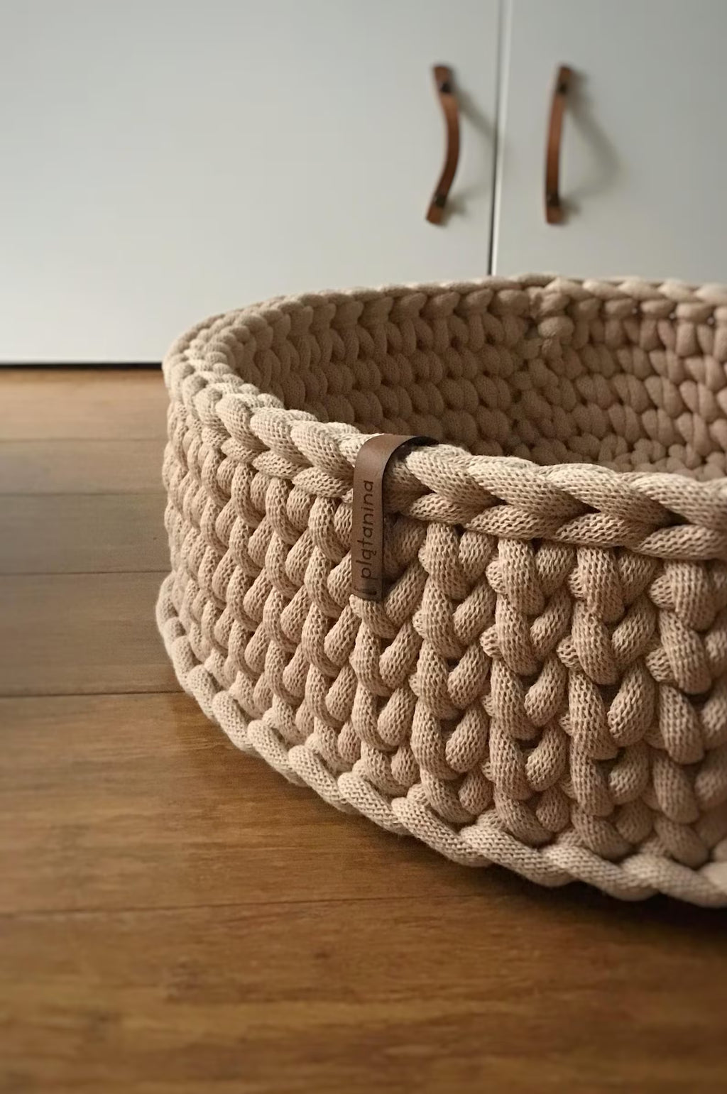 Large cotton bed for small or medium cat and dog
